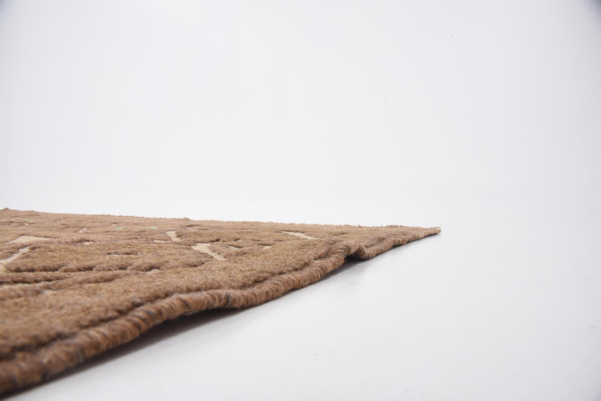 4' x 5' 9 Hand Woven Sumak Wool Rug