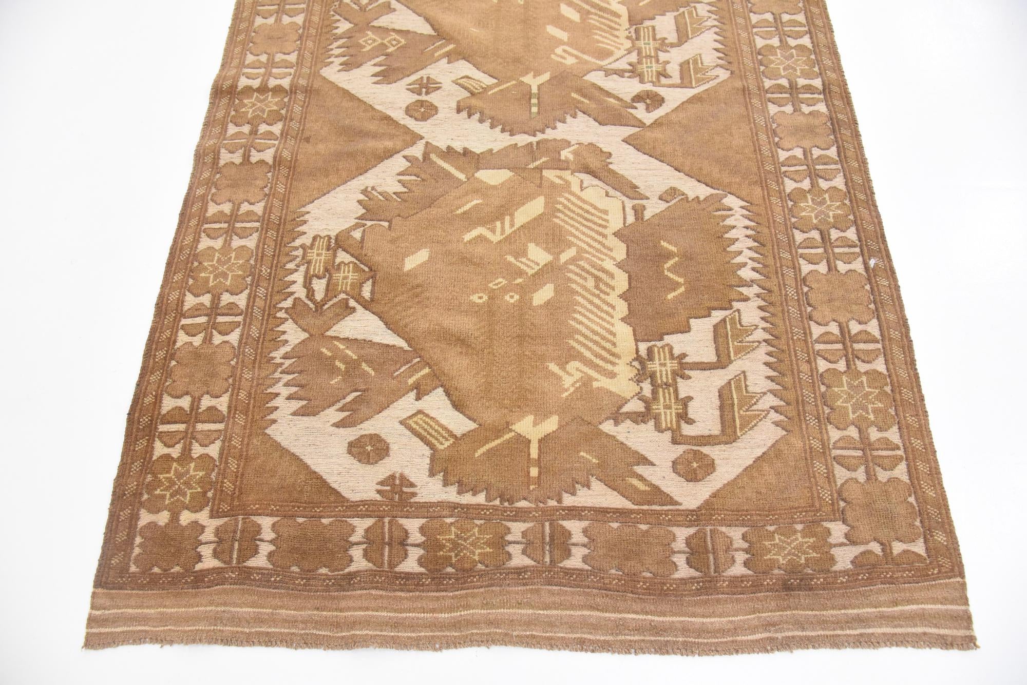 4' 3 x 6' 6 Hand Woven Sumak Wool Rug