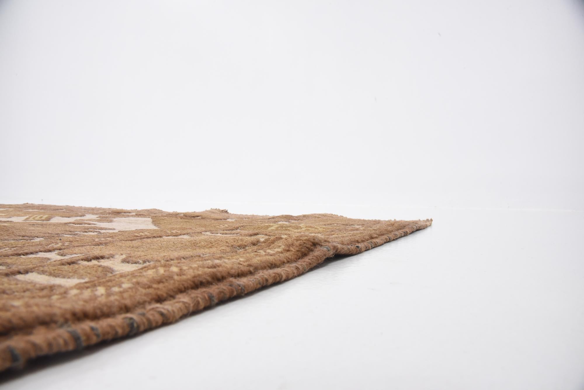 4' 3 x 6' 6 Hand Woven Sumak Wool Rug