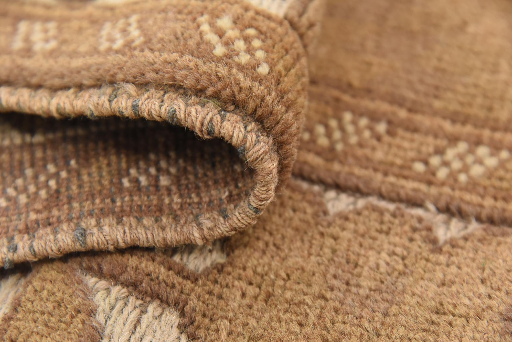 4' 3 x 6' 6 Hand Woven Sumak Wool Rug