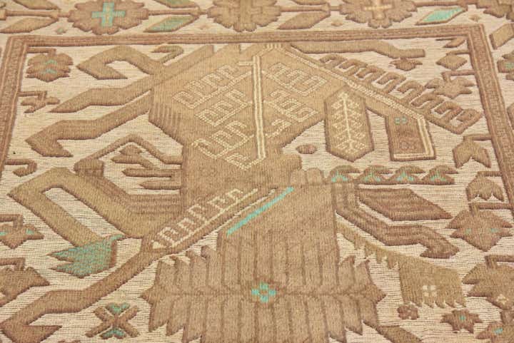 4' 2 x 6' Hand Woven Sumak Wool Rug