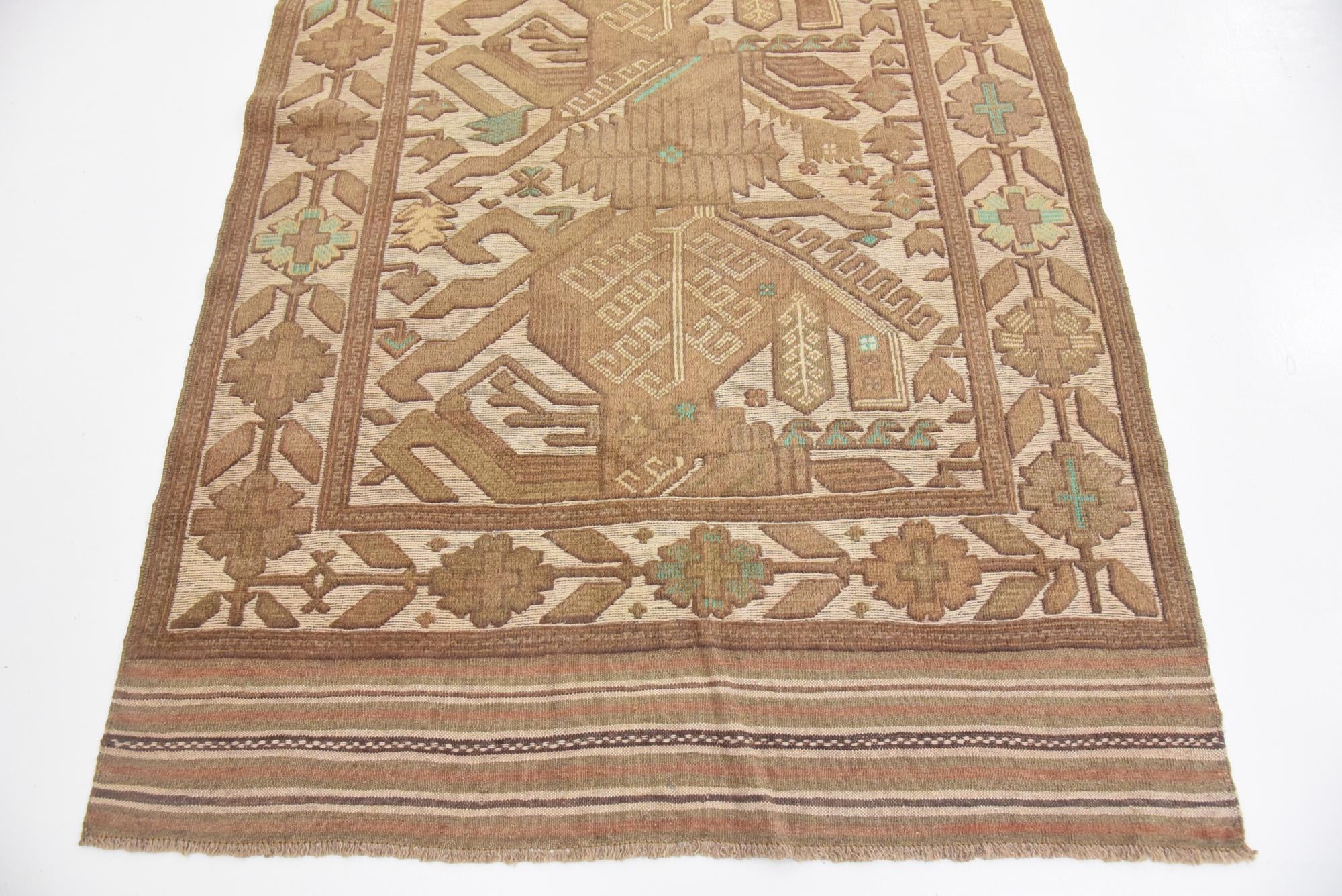 4' 2 x 6' Hand Woven Sumak Wool Rug