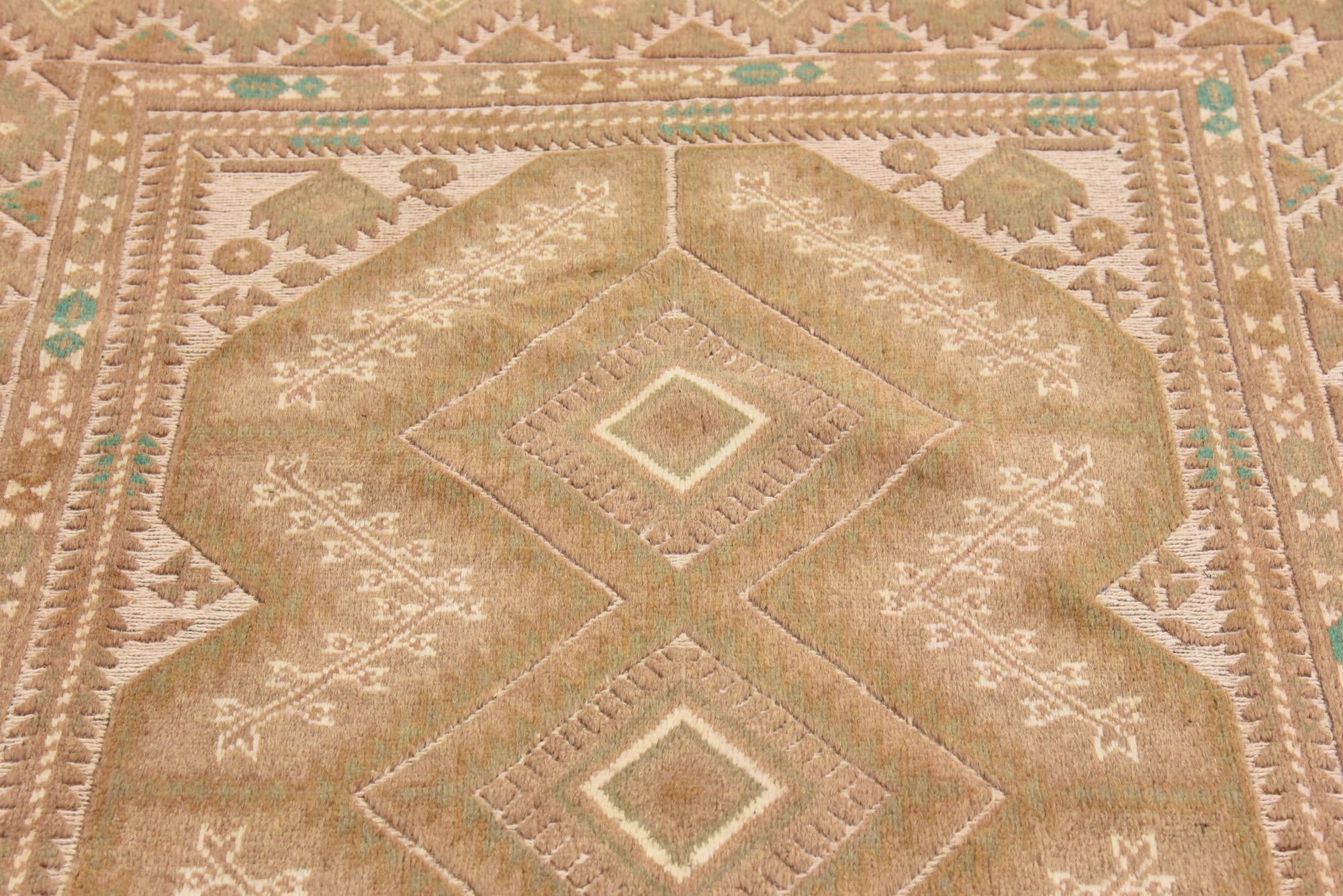 4' 3 x 5' 7 Hand Woven Sumak Wool Rug