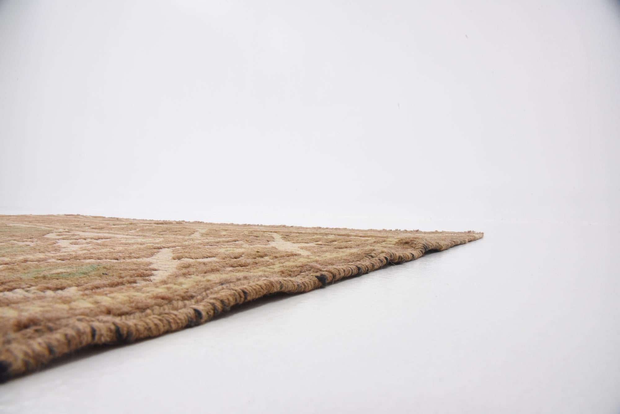 4' x 5' 9 Hand Woven Sumak Wool Rug