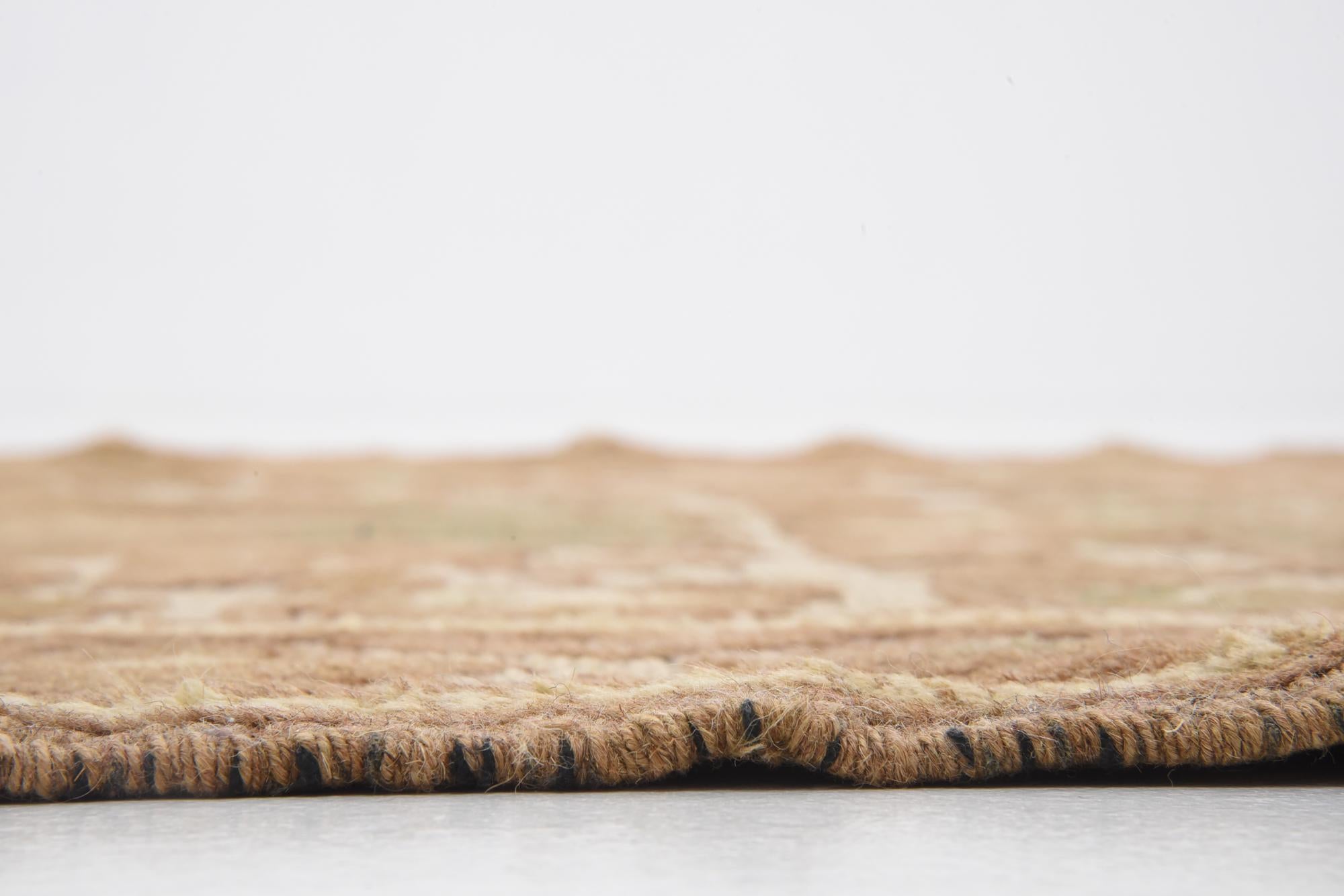 4' x 5' 9 Hand Woven Sumak Wool Rug