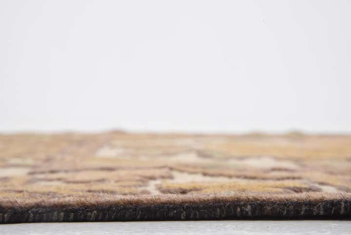 4' 5 x 6' 5 Hand Woven Sumak Wool Rug
