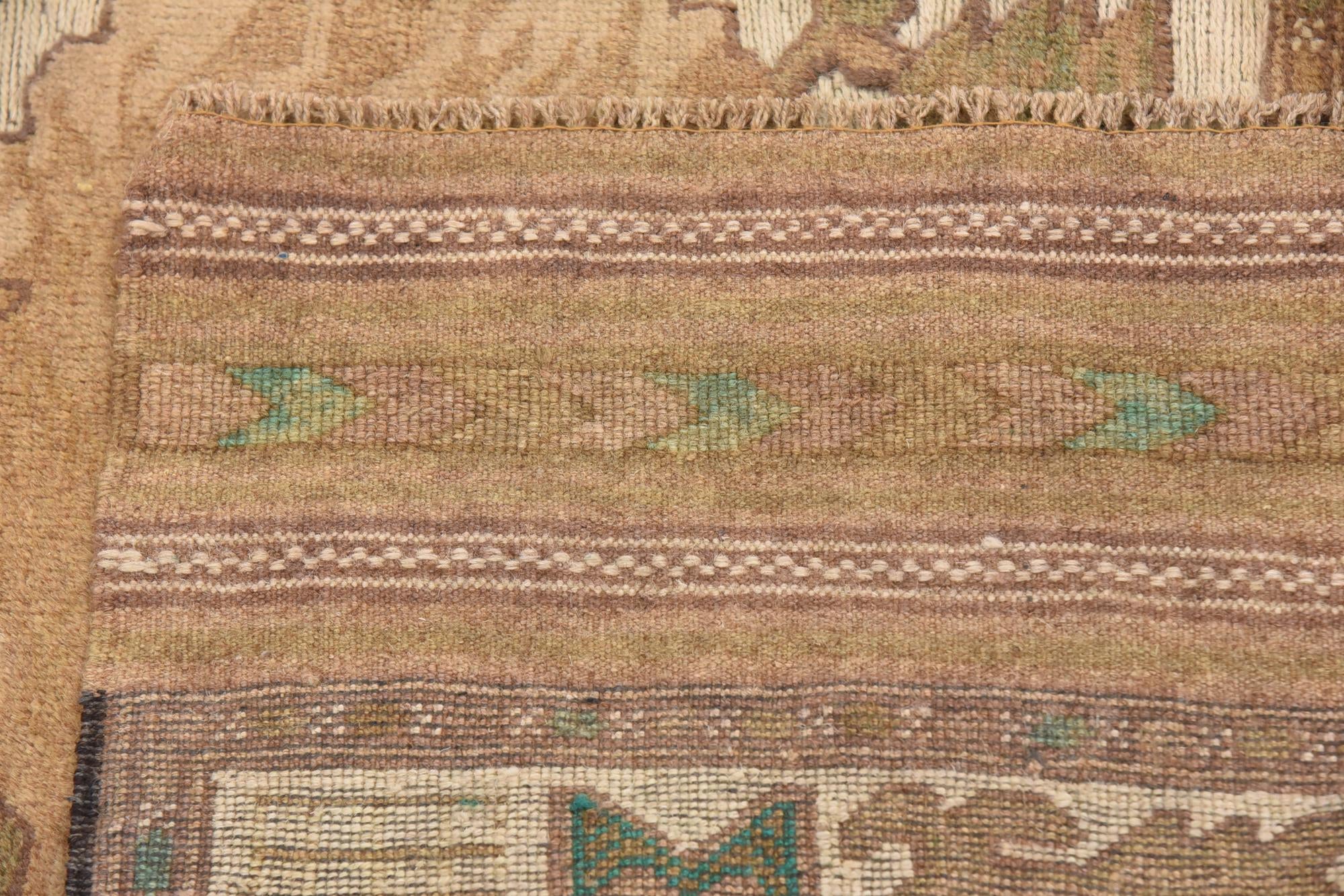 4' 5 x 6' 5 Hand Woven Sumak Wool Rug