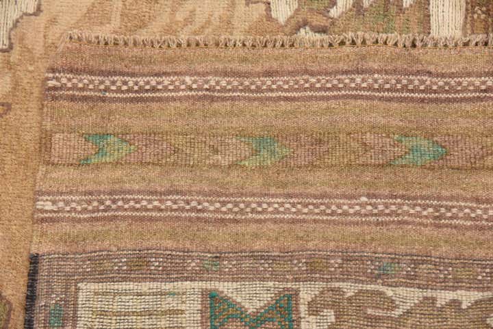 4' 5 x 6' 5 Hand Woven Sumak Wool Rug