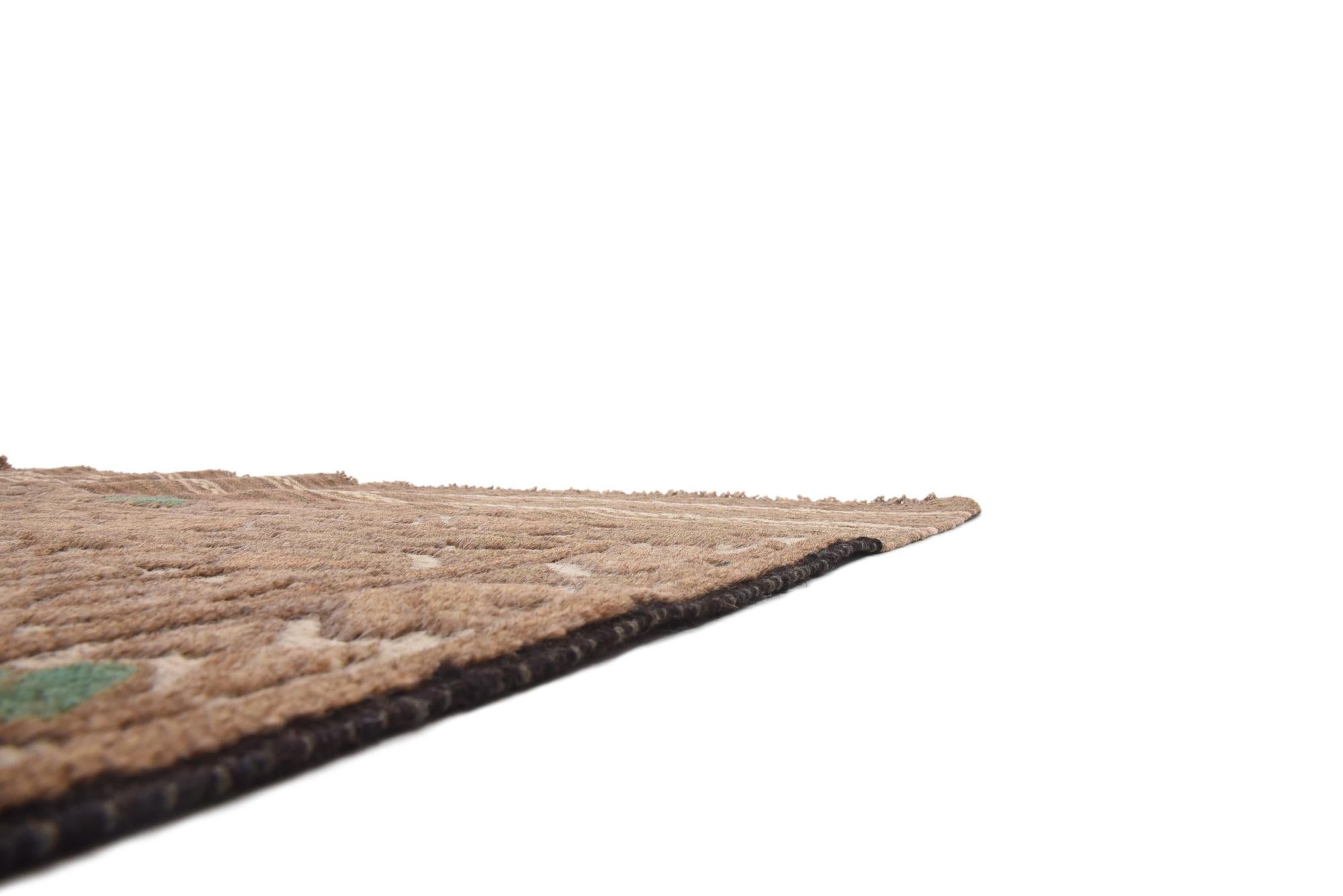 4' x 6' 3 Hand Woven Sumak Wool Rug