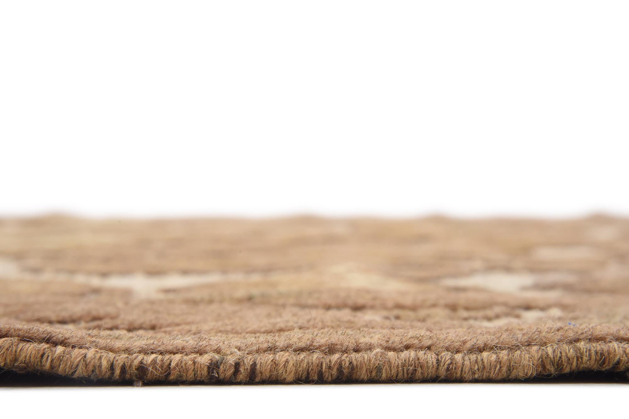 4' 3 x 6' 4 Hand Woven Sumak Wool Rug