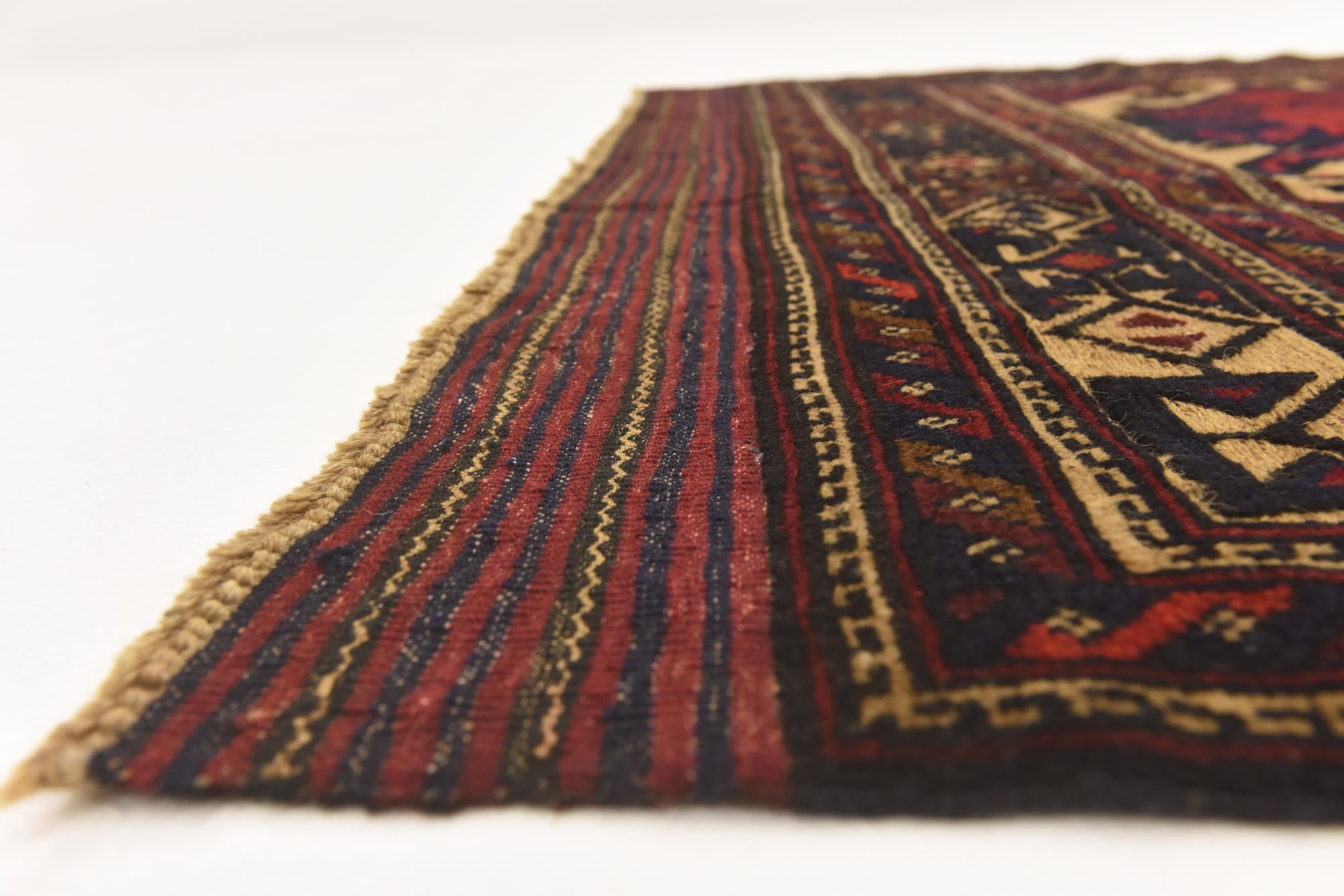 4' 3 x 6' 4 Hand Knotted Sumak Wool Rug