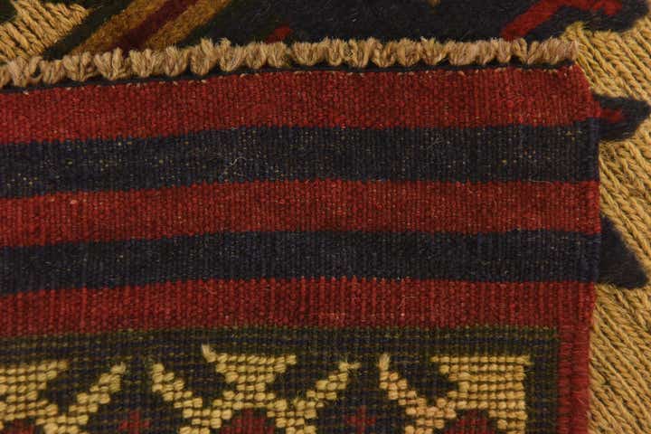 2' 9 x 4' 6 Hand Knotted Sumak Wool Rug