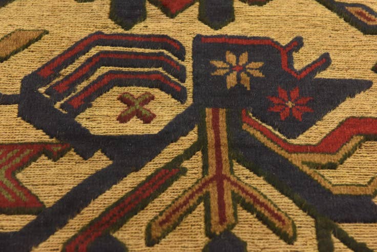 Detail image of 2' 9 x 4' 6 Hand Knotted Sumak Wool Rug