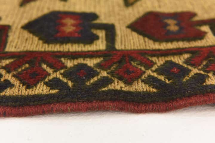 2' 9 x 4' 6 Hand Knotted Sumak Wool Rug