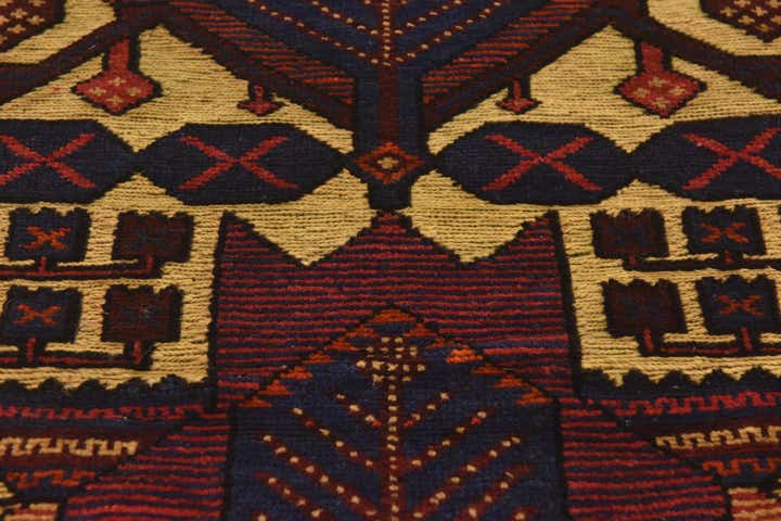 3' x 4' 8 Hand Knotted Sumak Wool Rug