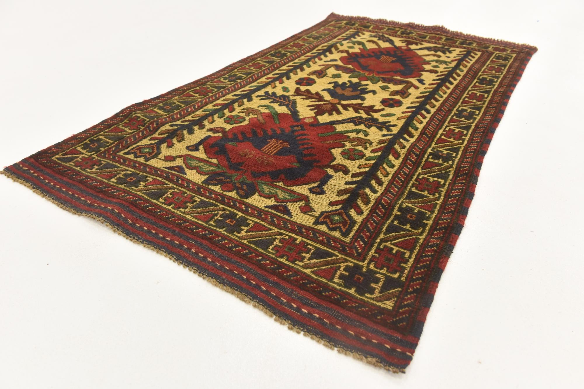 2' 11 x 4' 9 Hand Knotted Sumak Wool Rug