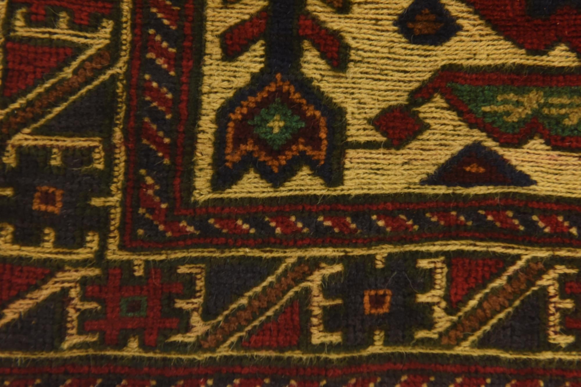 2' 11 x 4' 9 Hand Knotted Sumak Wool Rug