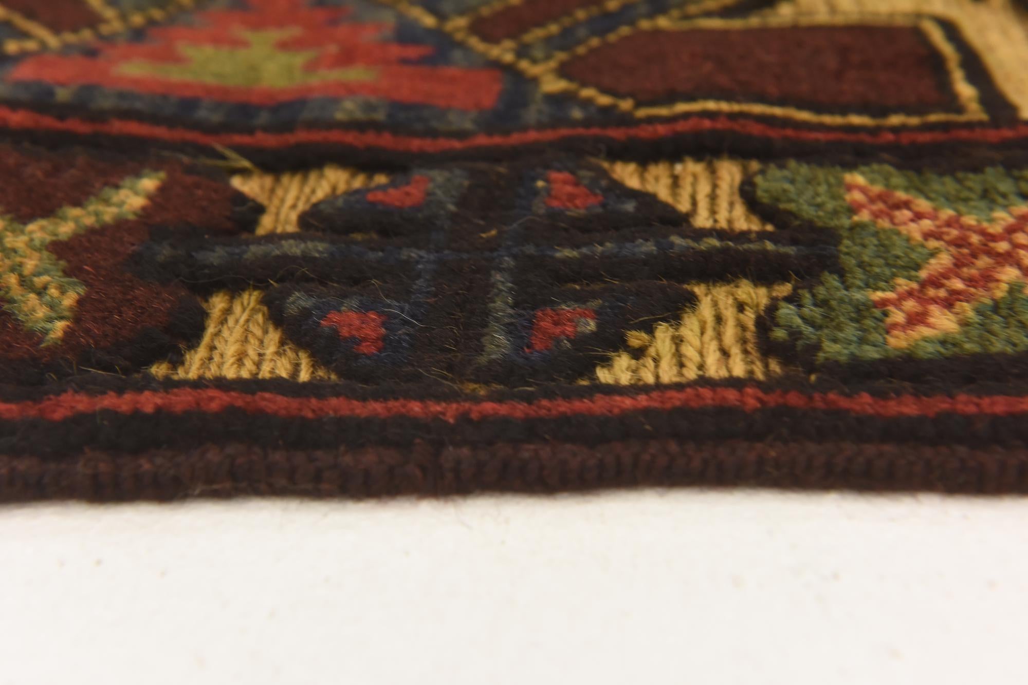 2' 8 x 4' 9 Hand Knotted Sumak Wool Rug