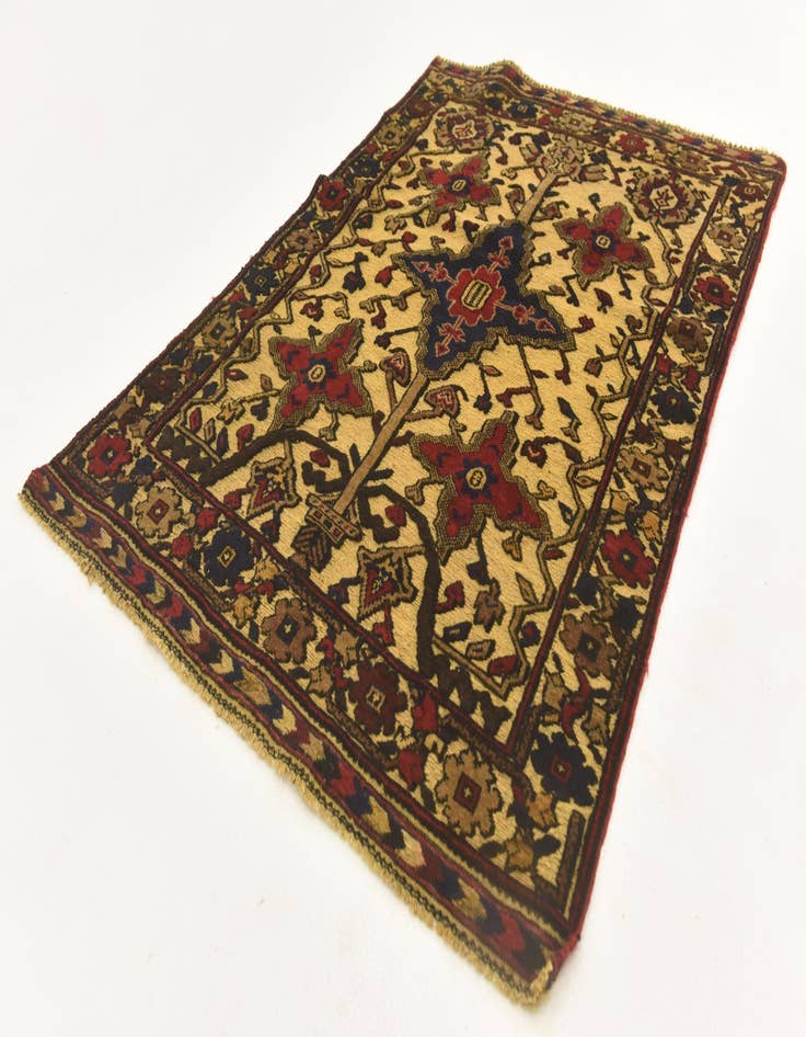 Detail image of 3' 1 x 4' 5  Hand Knotted Sumak Wool Rug