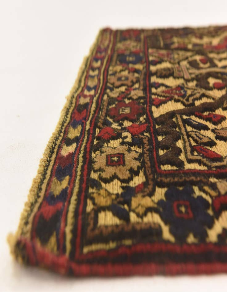 Detail image of 3' 1 x 4' 5  Hand Knotted Sumak Wool Rug