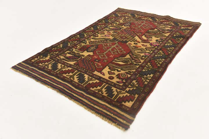3' 1 x 4' 9 Hand Knotted Sumak Wool Rug