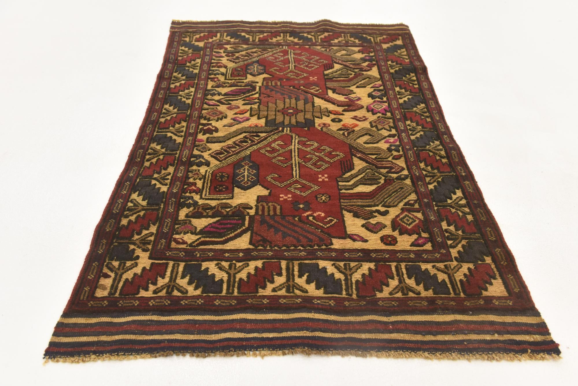 3' 1 x 4' 9 Hand Knotted Sumak Wool Rug