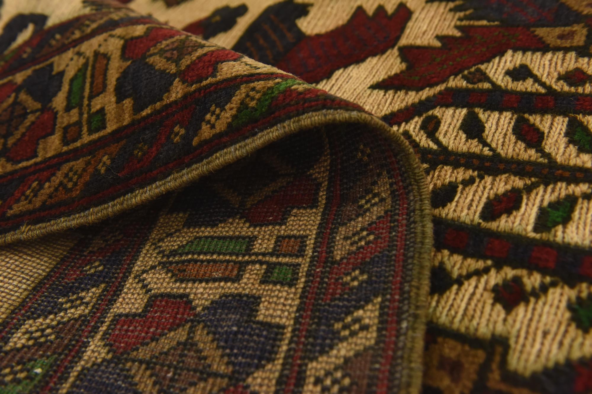 3' 2 x 4' 9 Hand Knotted Sumak Wool Rug