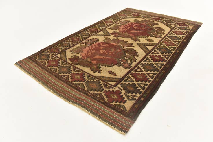 Detail image of 2' 11 x 4' 10 Hand Knotted Sumak Wool Rug