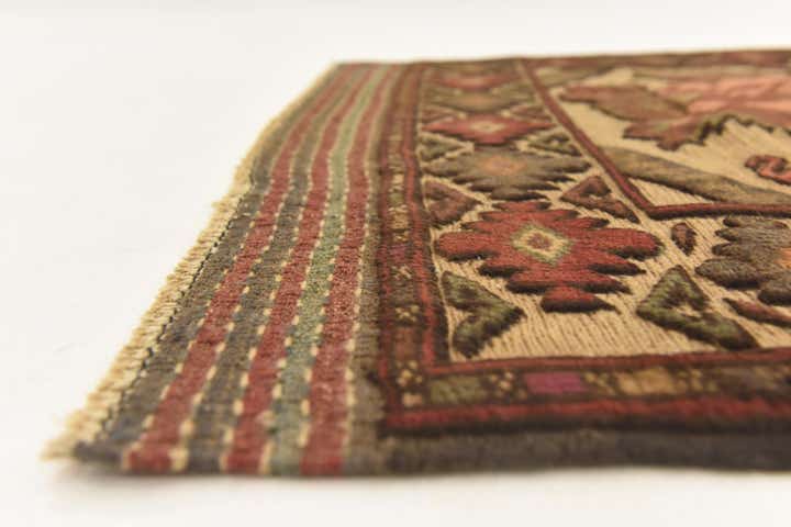 2' 11 x 4' 10 Hand Knotted Sumak Wool Rug
