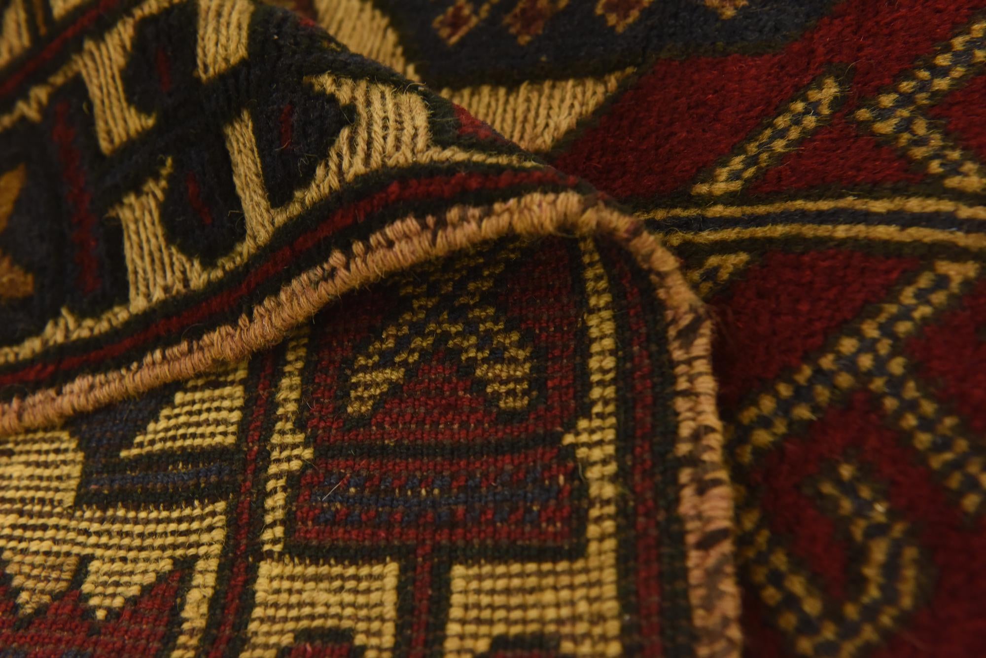 2' 11 x 4' 3 Hand Knotted Sumak Wool Rug