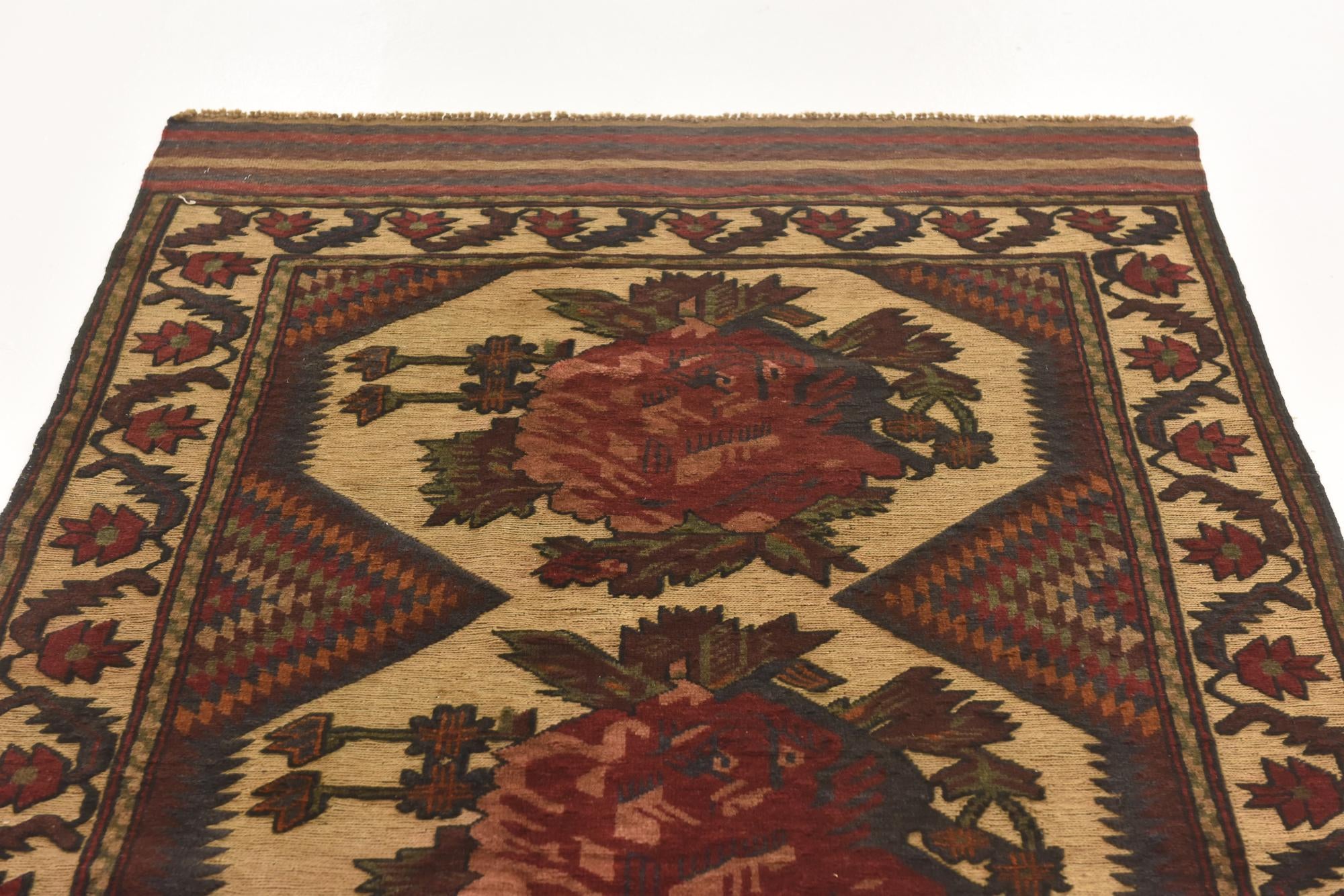3' 11 x 6' Hand Knotted Sumak Wool Rug
