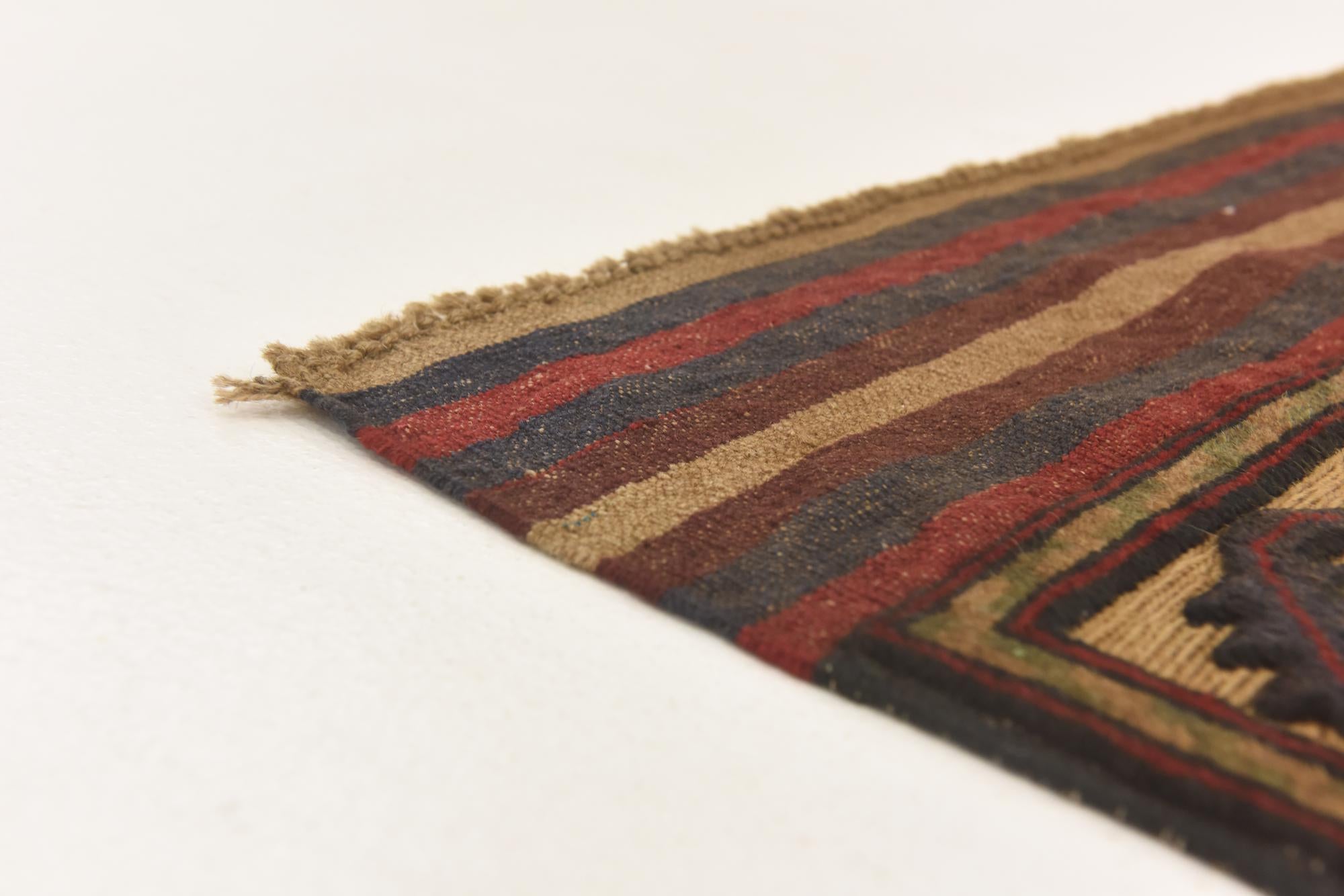 3' 11 x 6' Hand Knotted Sumak Wool Rug