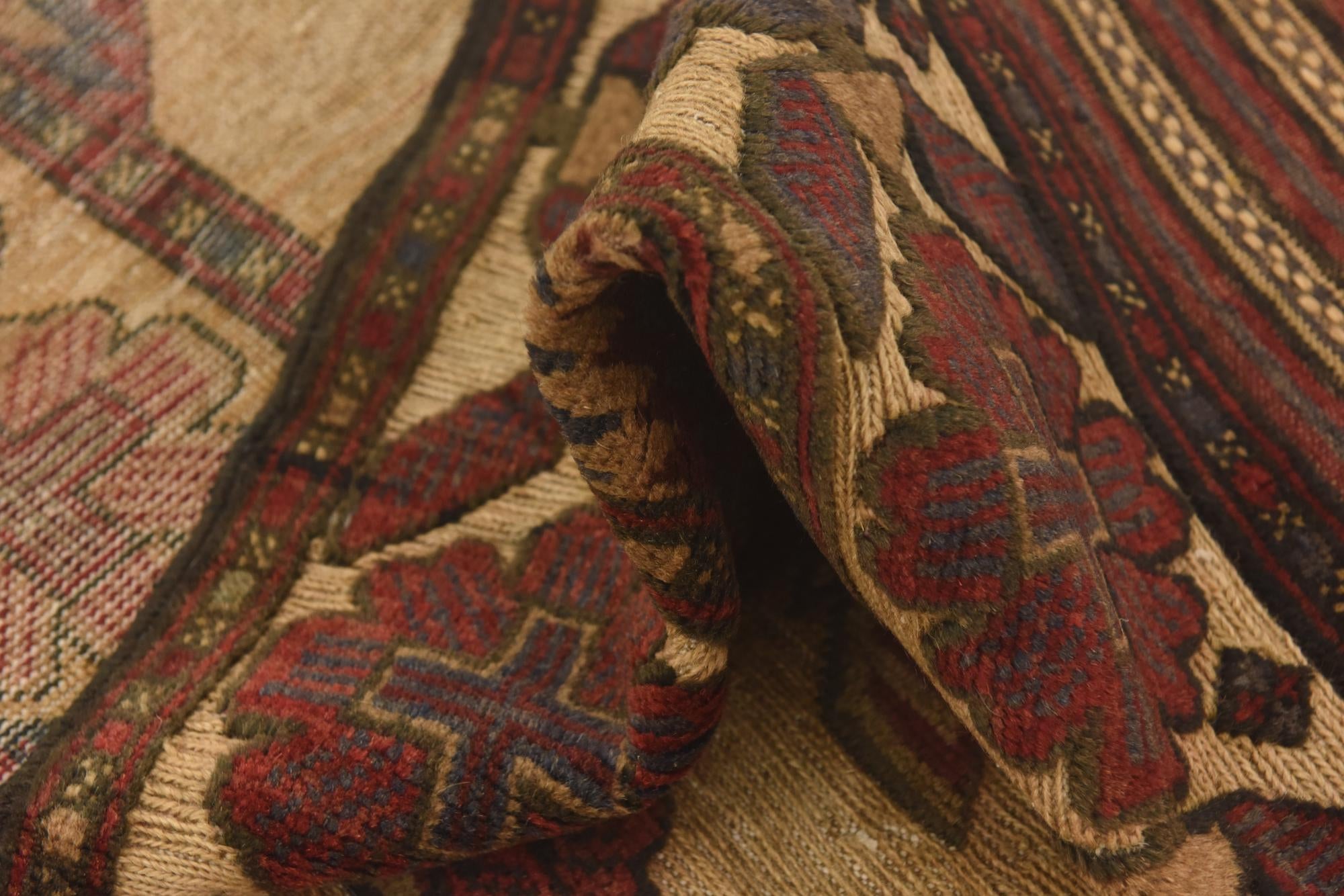 4' 2 x 5' 11 Hand Knotted Sumak Wool Rug