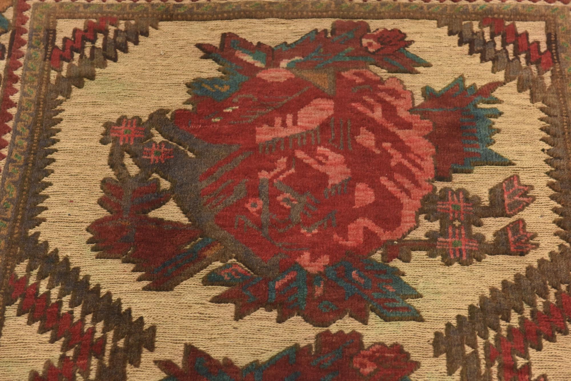 4' x 6' 2 Hand Knotted Sumak Wool Rug