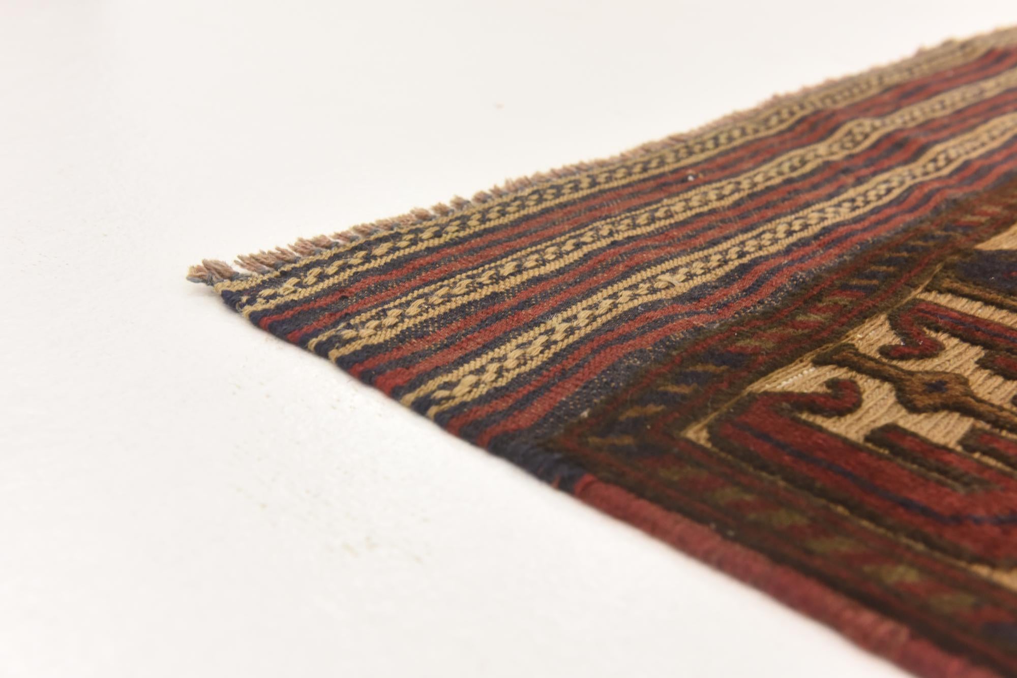 4' 1 x 6' 7 Hand Knotted Sumak Wool Rug