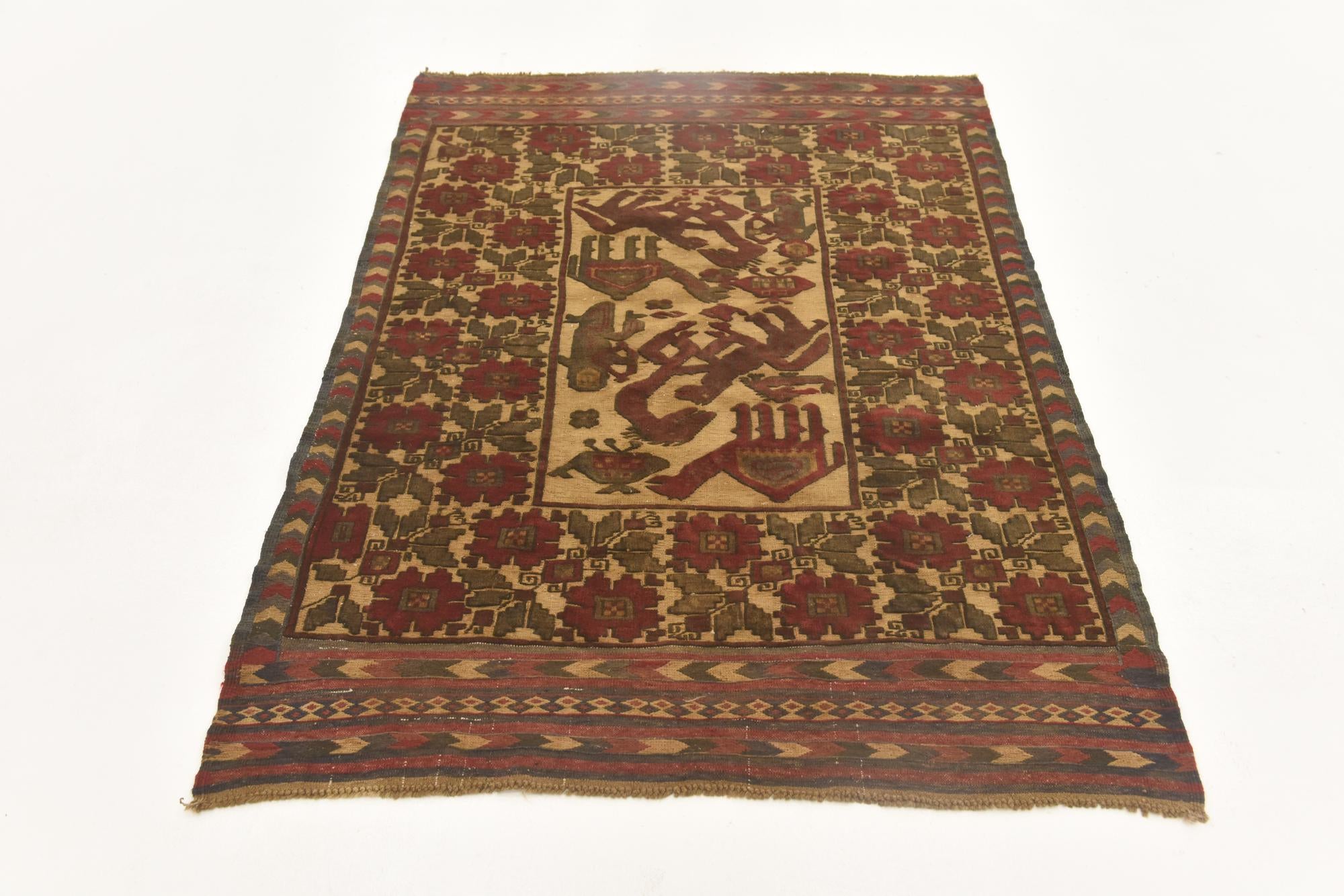 4' x 6' 1 Hand Knotted Sumak Wool Rug