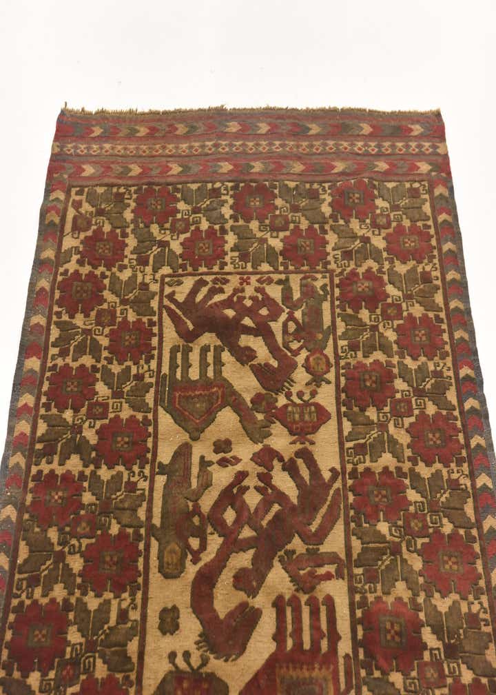 4' x 6' 1 Hand Knotted Sumak Wool Rug