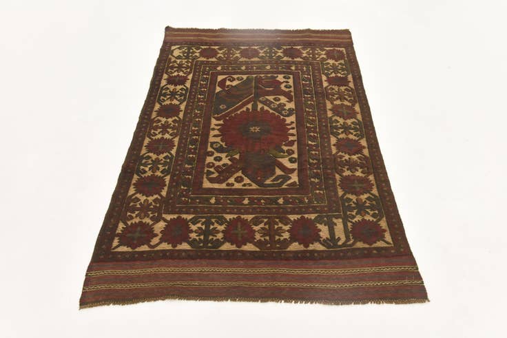 Detail image of 3' 7 x 6' Hand Knotted Sumak Wool Rug