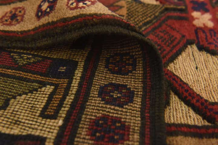 3' 10 x 6' Hand Knotted Sumak Wool Rug