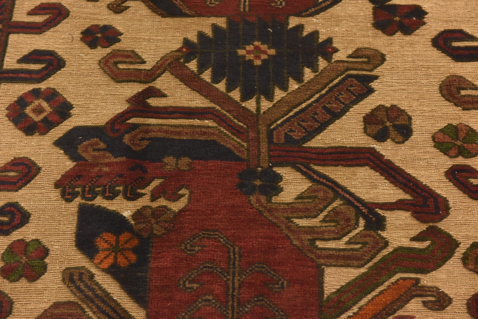 4' x 5' 10 Hand Knotted Sumak Wool Rug