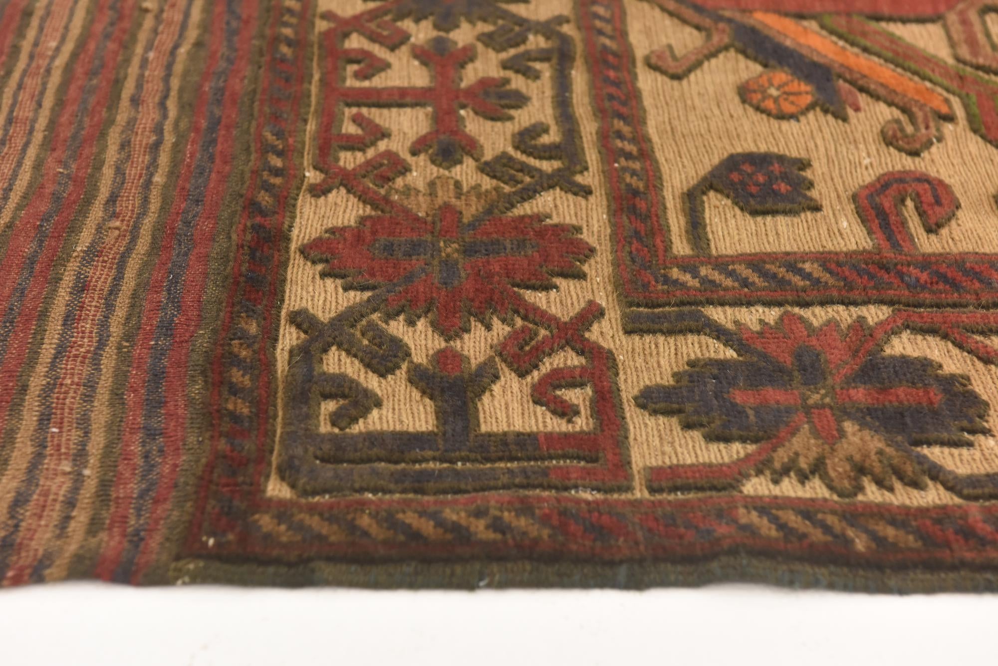 4' x 5' 10 Hand Knotted Sumak Wool Rug