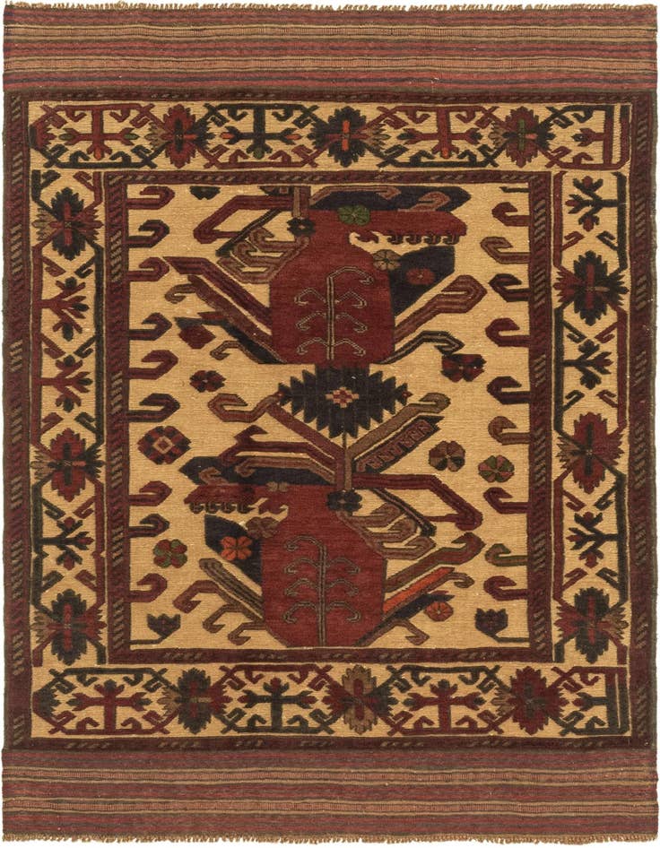 Detail image of 4' x 5' 10 Hand Knotted Sumak Wool Rug