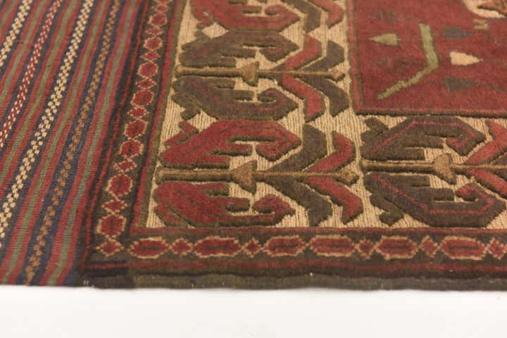 4' x 6' 6 Hand Knotted Sumak Wool Rug