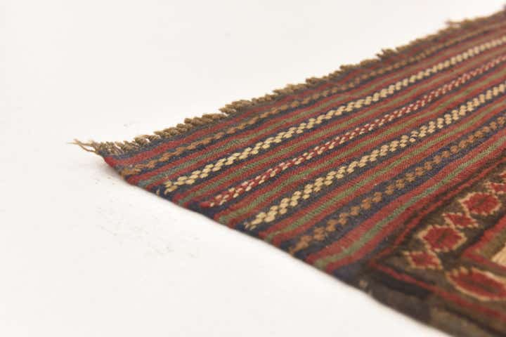 4' x 6' 6 Hand Knotted Sumak Wool Rug
