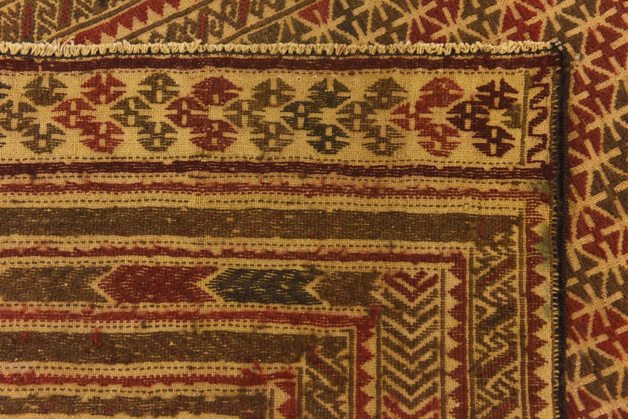 3' 10 x 6' 3 Hand Knotted Sumak Wool Rug