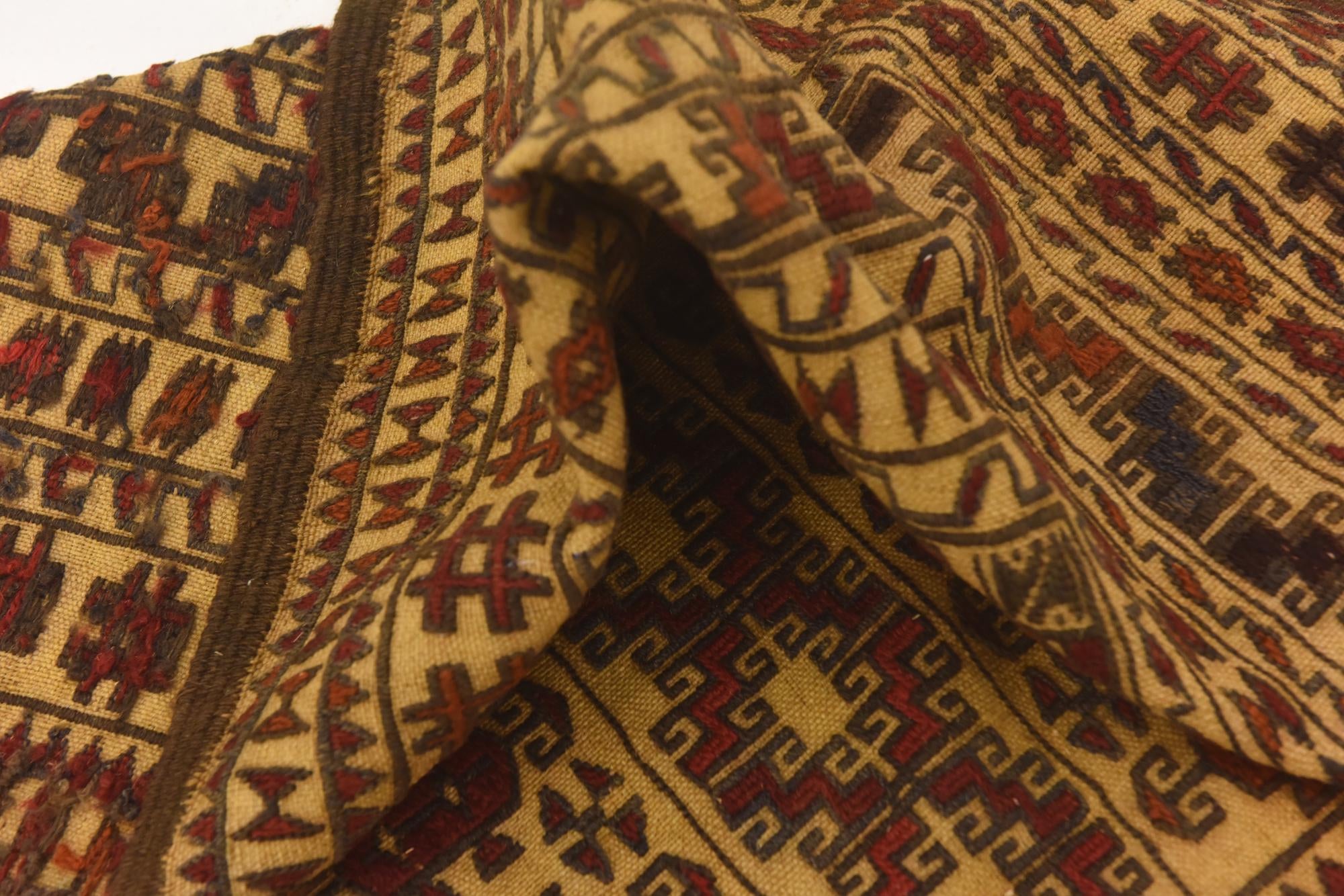 4' 3 x 6' 5 Hand Knotted Sumak Wool Rug