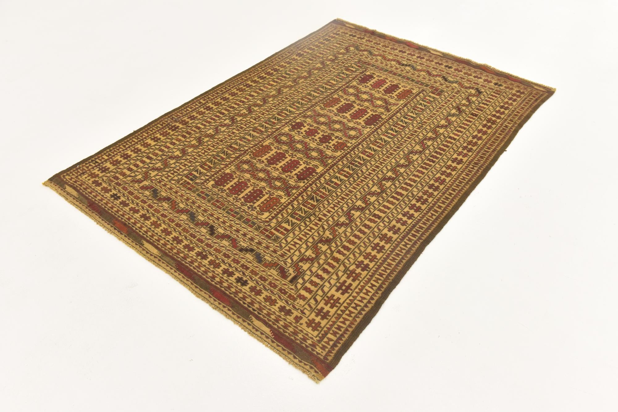 4' 3 x 6' 5 Hand Knotted Sumak Wool Rug