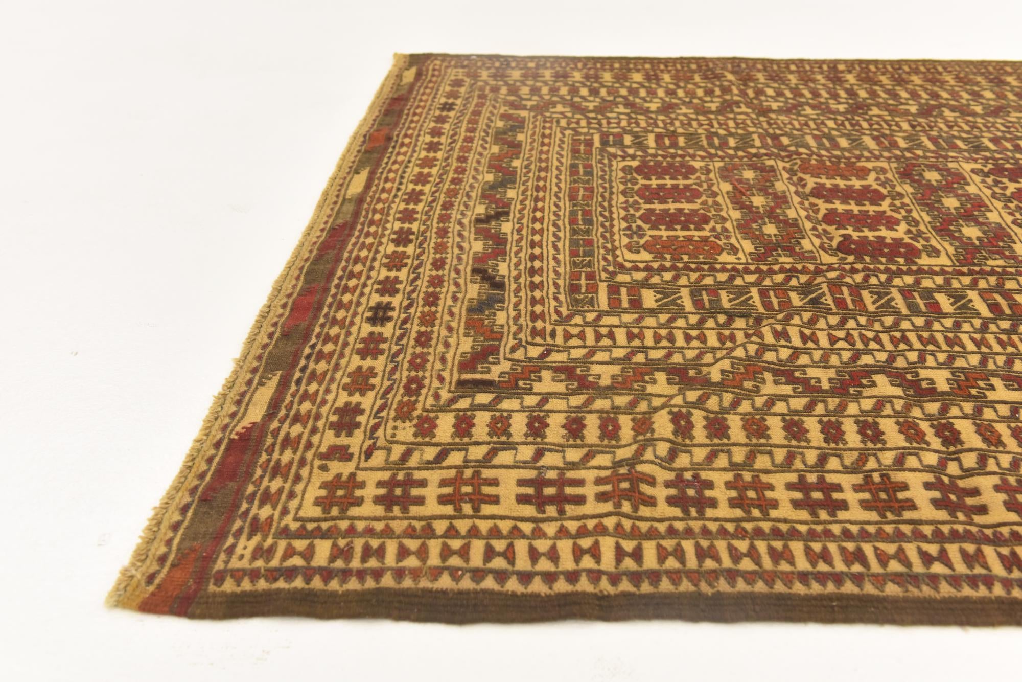 4' 3 x 6' 5 Hand Knotted Sumak Wool Rug