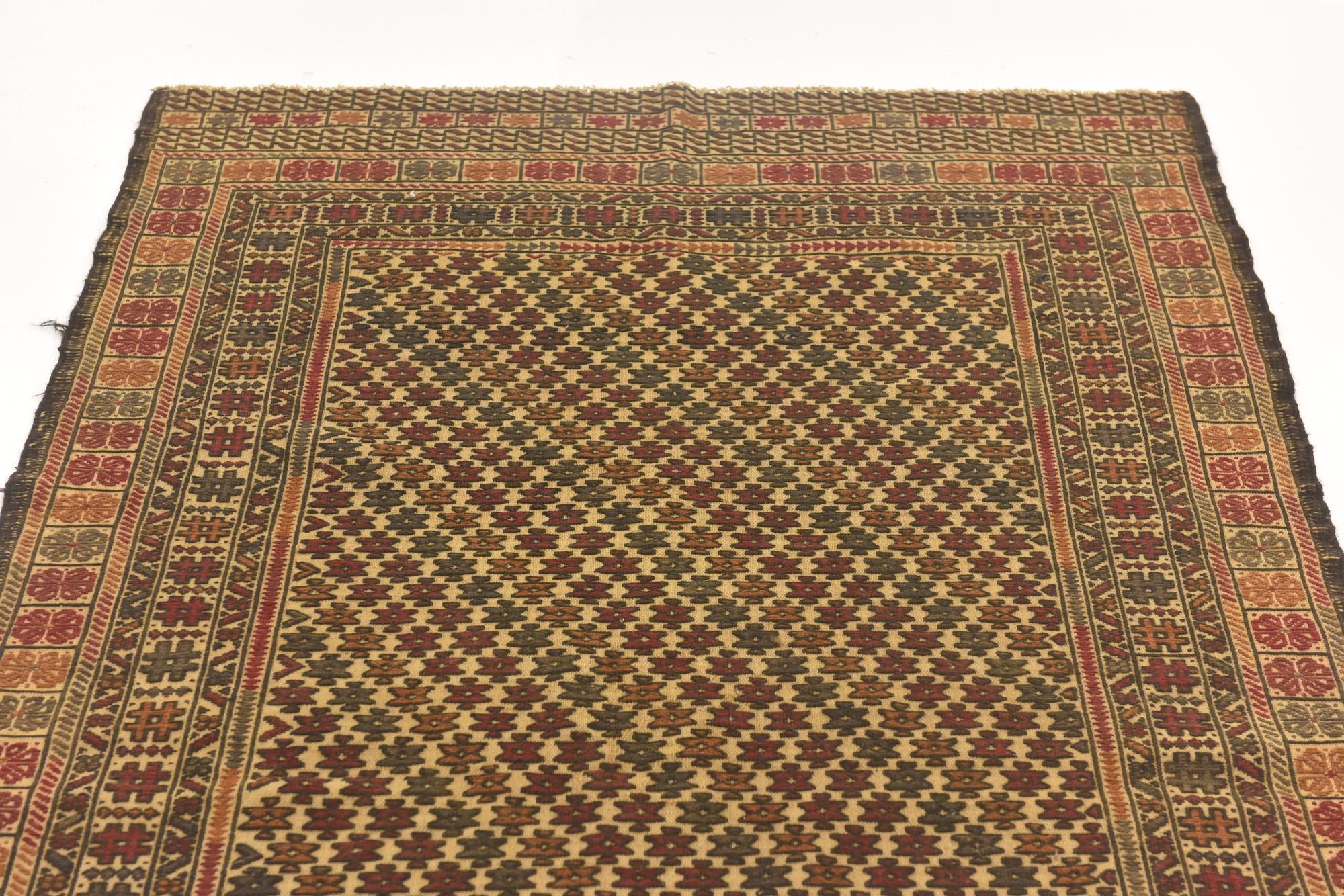 3' 10 x 6' 7 Hand Knotted Sumak Wool Rug
