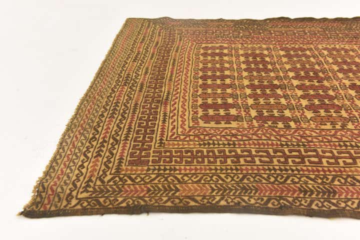 4' x 6' 4 Hand Knotted Sumak Wool Rug